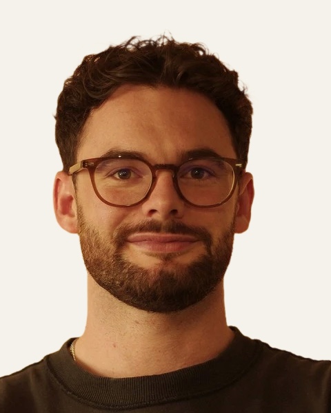 Elliot Scott